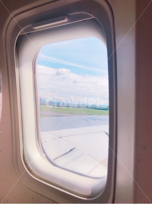 비행기,제주도,창밖,기내에서,화창,맑음,여행,traveling,vacation,trip,구름,하늘,공항,이륙전,이륙,힐링,휴가,비행기창문,출발,설렘,교통,교통수단,traffic,transportation