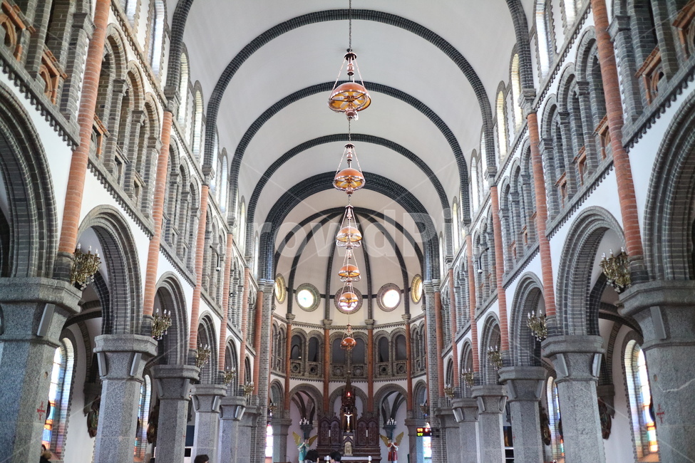 전주,한옥마을,전동성당,전주성당,성당,예쁜곳,건물,indoors,옥내,corridor,복도