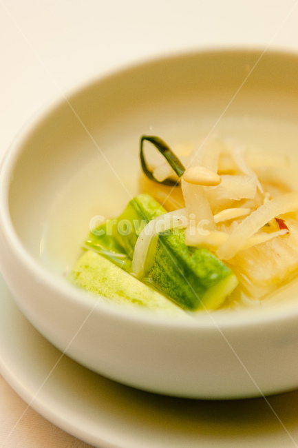 물김치,한식,전통음식,요리,한국요리,음식,식재료,요리,food,cook,meal,dishes,food reserves,한식,한국음식,한국요리,korean food,korean dishes,korean meal,korean cook