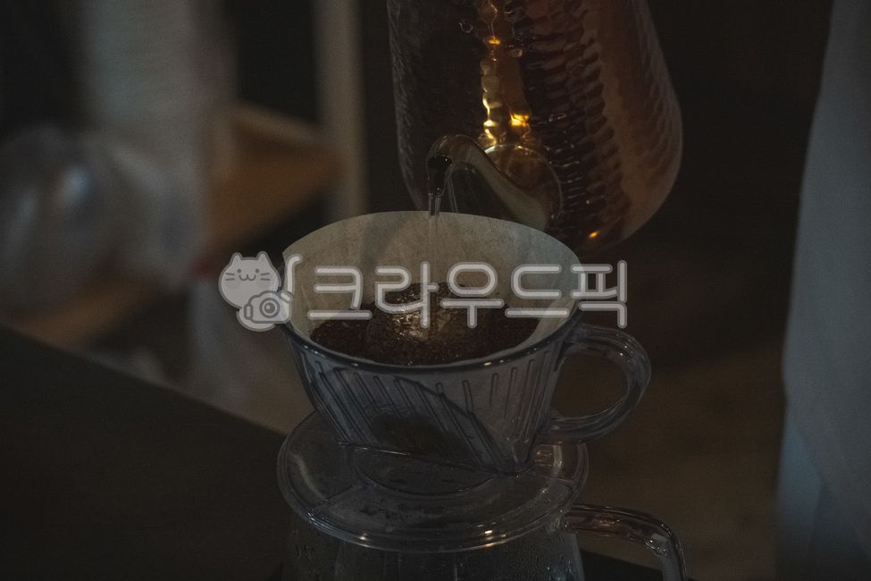 cafe,hand drip,holebean,coffee,handdrip,drip