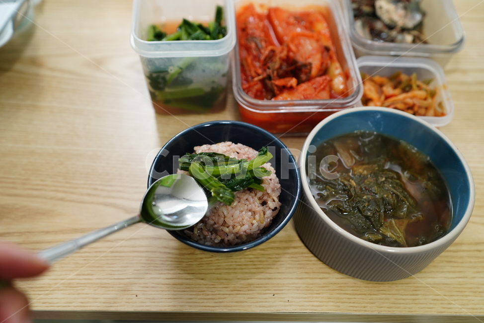 집밥,반찬,음식,한식,갓김치,물김치,채소,야채,푸드,food,식품,국물,국,밥,식사,음식,식재료,요리,food,cook,meal,dishes,food reserves,한식,한국음식,한국요리,korean food,korean dishes,korean meal,korean cook