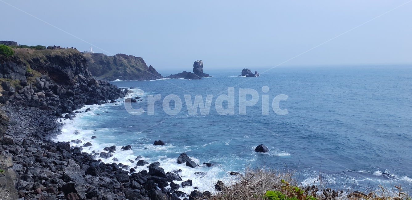 제주도,바다,현무암,해안,수평선,파도,자연,풍경,nature,landscape,제주도,jeju,jeju island,promontory,곶,outdoors,옥외,water,물,ocean,대양,sea,shoreline,해안선