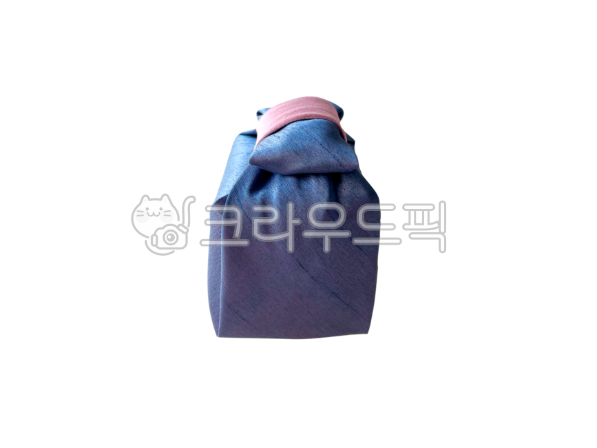 gift,Traditional packaging,holidaygift,Lunar New Year gift,wrapper,Thanksgiving,koreantraditionalpackaging,wrapping cloth,paperwrapping,koreanholiday,traditionalpackagin,holiday gift,koreanholidaygift,Chuseok,new year,cloth