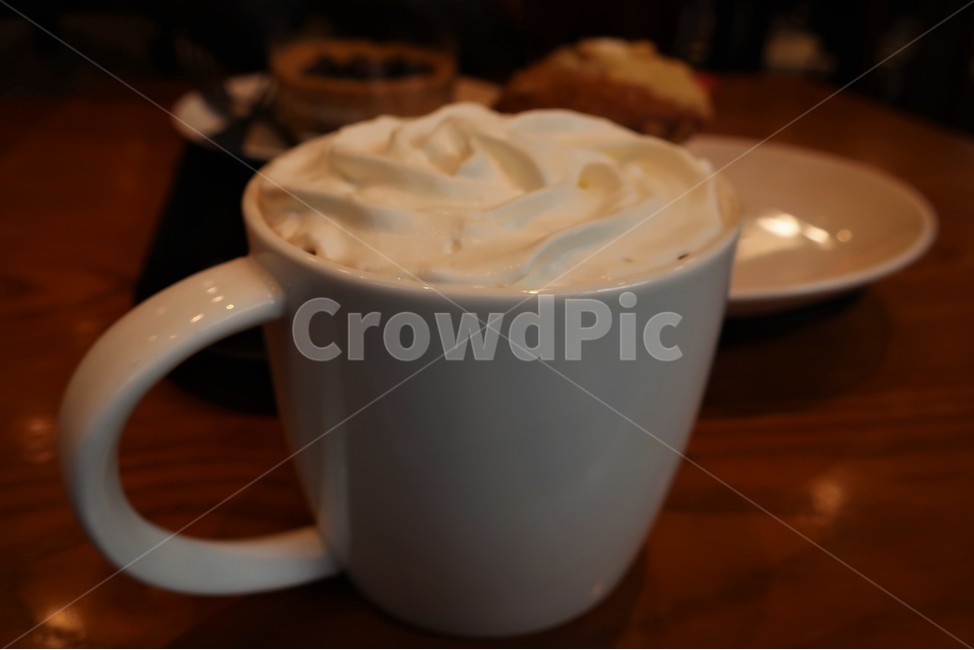 휘핑,크림,커피,카페,커피잔,음료,카푸치노,컵,분위기,디저트,커피,카페,coffee,cafe
