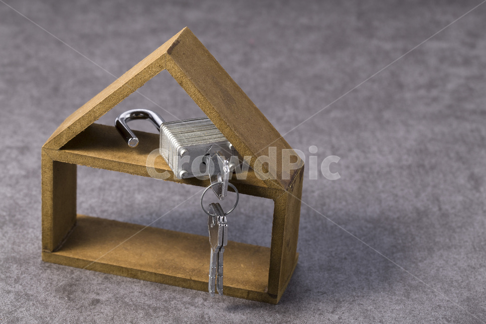 열쇠,자물쇠,키,암호,집,모형,부동산,상징,컨셉,사물,물건,오브젝트,thing,object,matter
