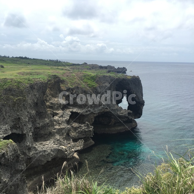 오키나와만좌모,해안절벽,코끼리바위,바다,에메랄드빛,자연,자연,풍경,nature,landscape,해외,외국,세계,foreign,oversea,world,세계자연풍경,해외자연풍경,외국자연풍경,world nature landscape,water,물,shoreline,해안선,sea,ocean,대양,outdoors,옥외,cave,동굴,cove,후미,coast,연안,land,땅