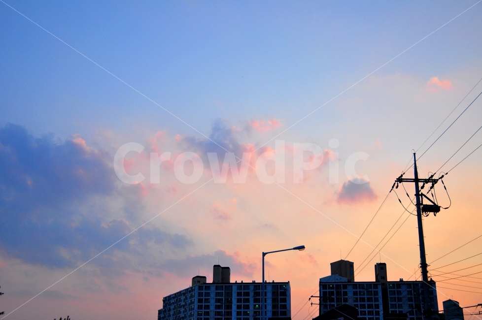 춘천,해질녘,그라데이션,하늘,파스텔,색감,아파트,구름,태양,sunset,gradient,sky,clouds,pastel,color,colorful,도시,풍경,city,landscape,색깔,색상,색채,색감,color sense,color sensitivity,feeling of color