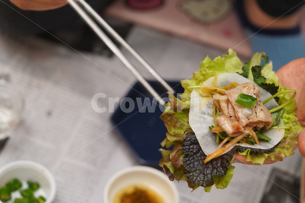 고기,육류,쌈,야채,한식,식사,안주,채소,육식,먹거리,음식