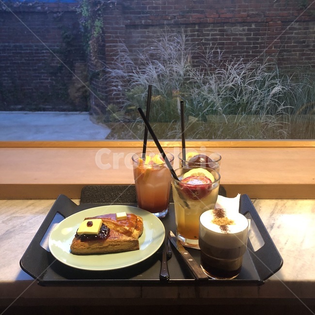카페,컵,커피,음료,디저트,coffee,cafe,베이커리,음료수,빵,bread