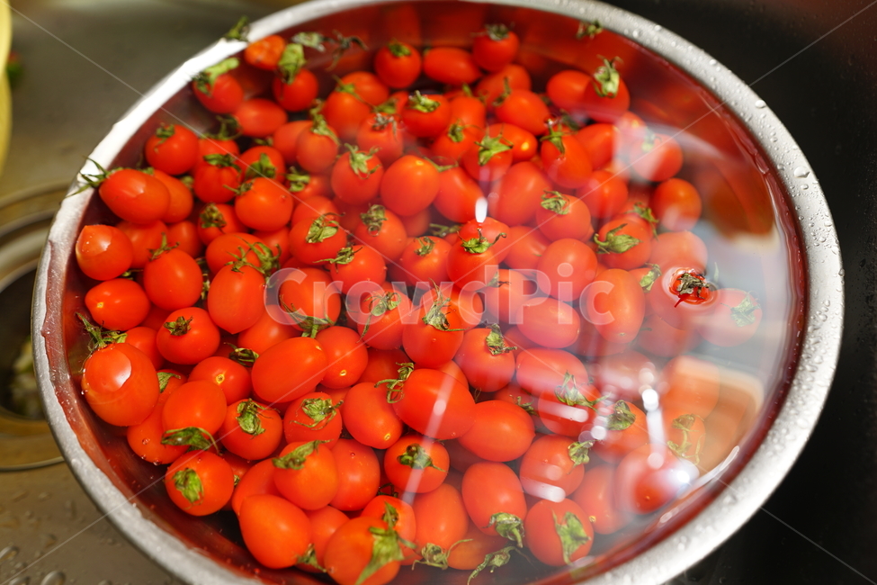 	방울토마토,토마토,색감,레드,과일,야채,건강,건강식,빨강,음식,간식,디저트,후식,음식,식재료,요리,food,cook,meal,dishes,food reserves,채소,야채,vegetables