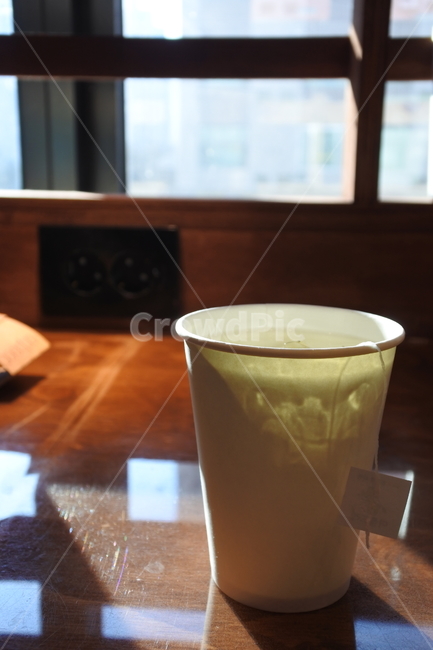 카페,cafe,차,자스민차,쟈스민차,재스민차,jasminetea,tea,감성,휴식,휴식시간,스터디카페,studycafe,종이컵,cup,papercup