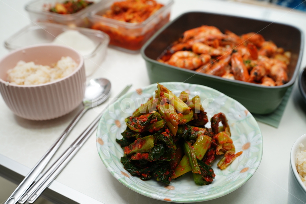 한식,갓김치,김치,먹거리,한국,반찬,식물,집밥,음식,푸드,food,korean,음식,식재료,요리,food,cook,meal,dishes,food reserves,한식,한국음식,한국요리,korean food,korean dishes,korean meal,korean cook