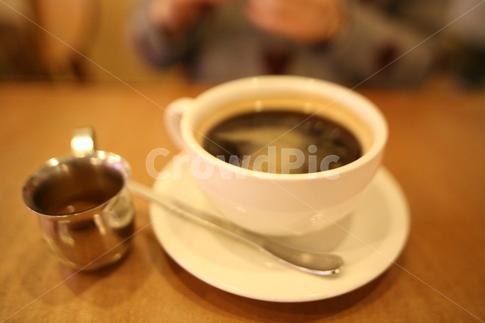 카페,커피,아메리카노,분위기,감성,cup,컵,coffeecup,커피컵,커피,카페,coffee,cafe