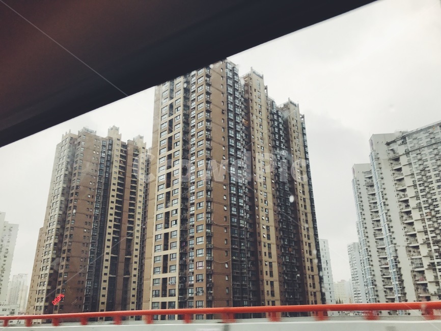 상해,상하이,고층건물,운전,비오는날
