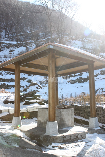 우물,철암탄광역사촌,태백,시골,마을,풍경,하늘,한국,빛