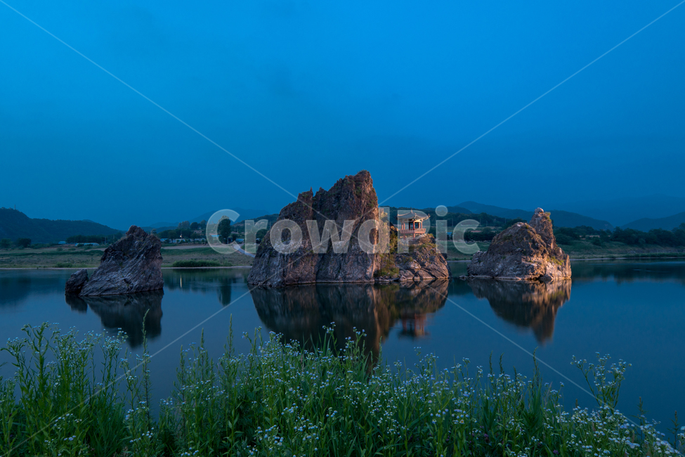도담삼봉,단양,강,충북,nature,자연,outdoors,옥외,자연,풍경,nature,landscape,한국자연풍경,한국자연경관,korea nature landscape