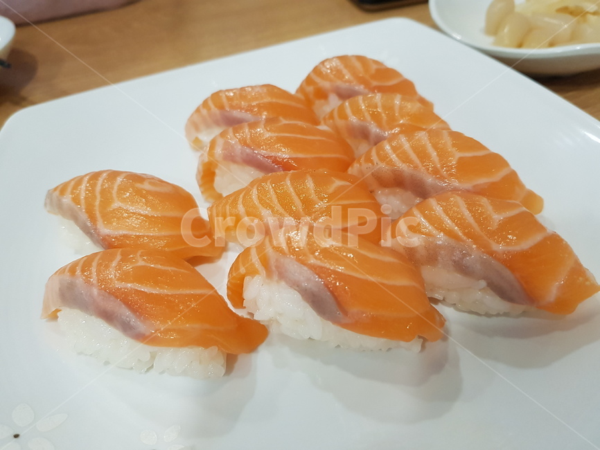 초밥,스시,식사,음식,일식,음식,식재료,요리,food,cook,meal,dishes,food reserves,일식,일본음식,일본요리,Japanese food,Japanese dishes,Japanese meal,Japanese cook