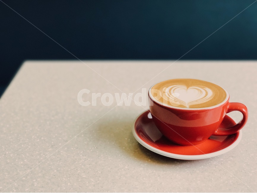 카페,커피,카페라떼,라떼아트,커피아트,모닝커피,감성사진,커피한잔,라떼,커피,카페,coffee,cafe,감성,sensible,feeling,색깔,색상,색채,색감,color sense,color sensitivity,feeling of color
