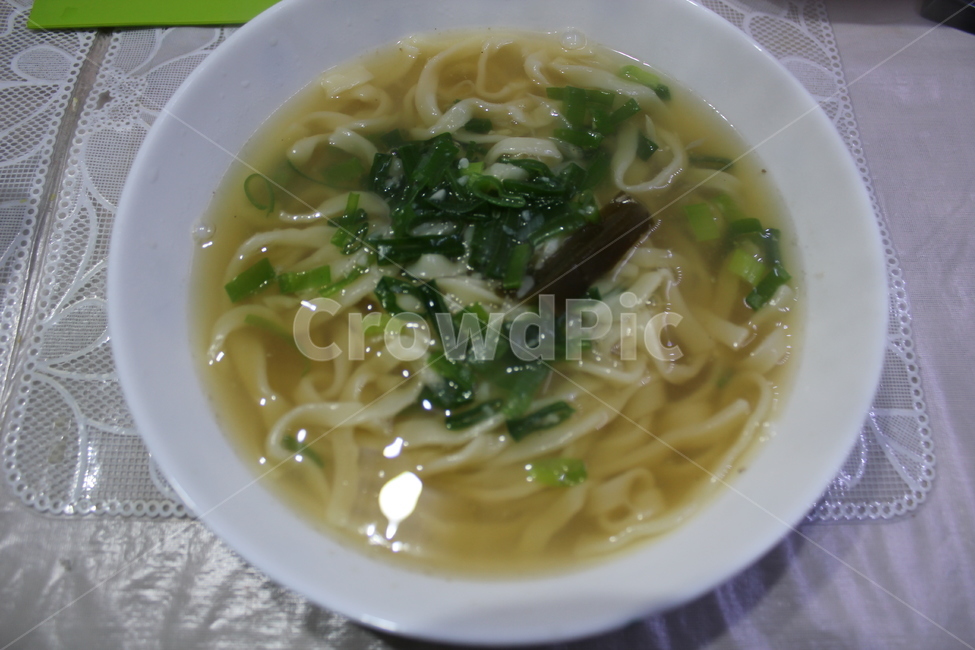 칼국수,밀가루,음식,다시마,국물,식사