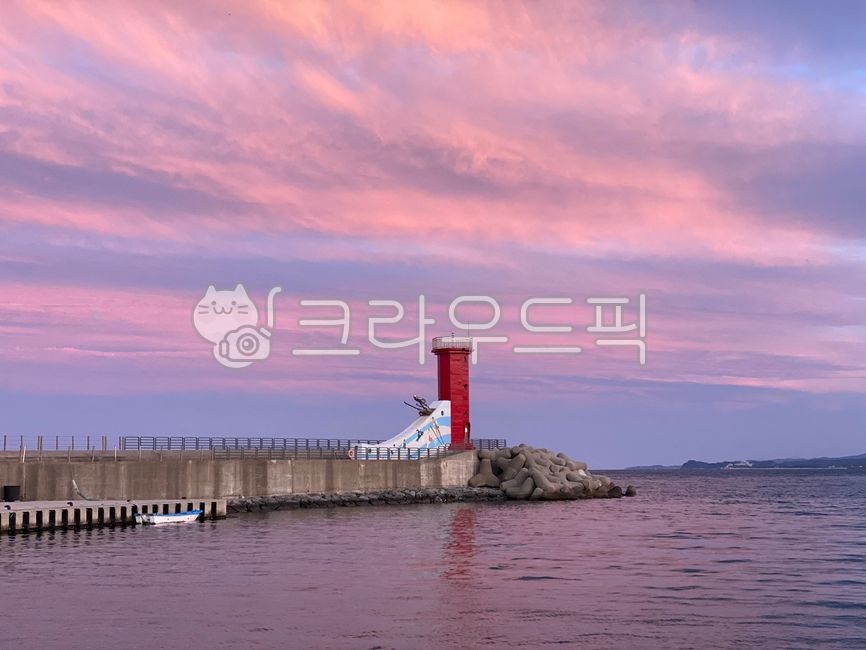 ocean,sunset,red lighthouse,Lighthouse