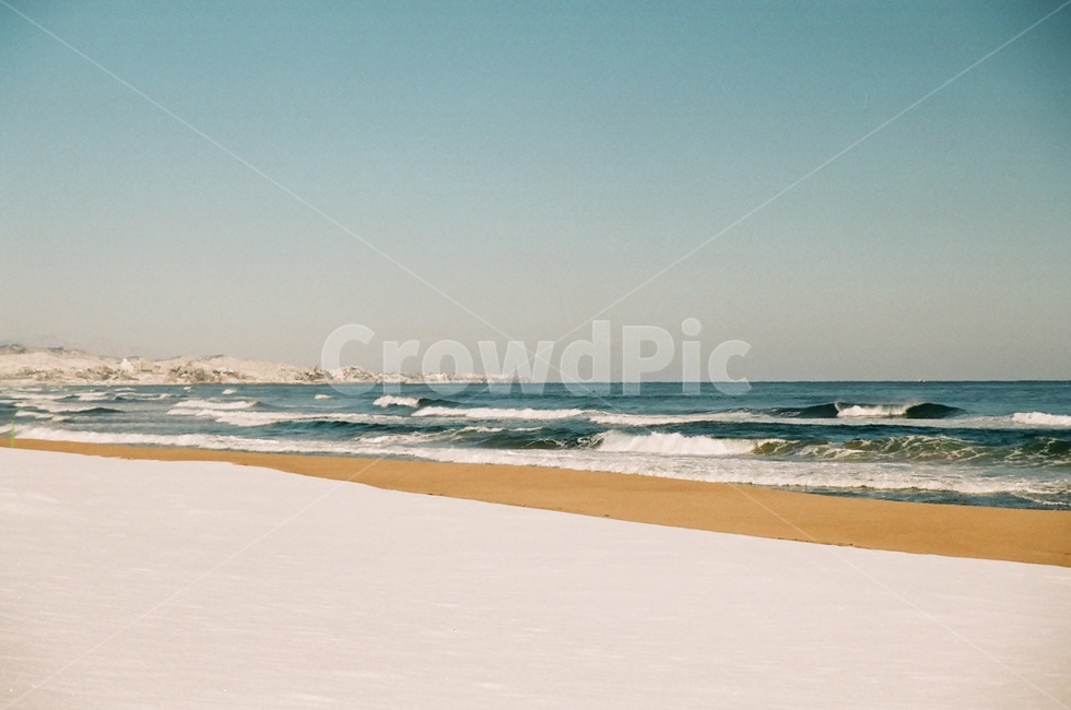 겨울,바다,눈,snow,beach,sea,겨울바다,파도,wave,겨울,계절,winter,season,자연,풍경,nature,landscape,해변,바다,beach,sea,soil,흙,outdoors,옥외,ocean,대양,water,물,sand,모래,shoreline,해안선