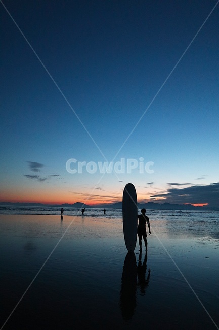 다대포해수욕장,일몰,바다,풍경,실루엣,silhouette,사람,person,인간,human,자연,nature,배경,하늘,구름,서퍼,서핑,남자,남자서퍼,자연,풍경,nature,landscape,실루엣,그림자,silhouette,shadow,인물실루엣,사람실루엣,character silhouette,human silhouette