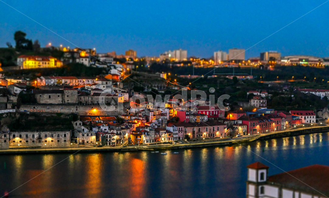 포르투,sunset,해질녘,포르투갈,강변,강가,도우루강,마을,불빛,색상,porto,portugal,purple,매직아워,저녁노을,외국,풍경,외국도시,foreign,oversea,유럽,색감,worldcityscape,evening,landscape,해외도시풍경,아기자기,전망,전경,도시,풍경,city,landscape,해외,외국,세계,foreign,oversea,world,세계도시풍경,해외도시풍경,외국도시풍경,world cityscape,town,시티,urban,어반,building,건물,metropolis,중심지,outdoors,옥외,경치,nature,자연,scenery,water,물