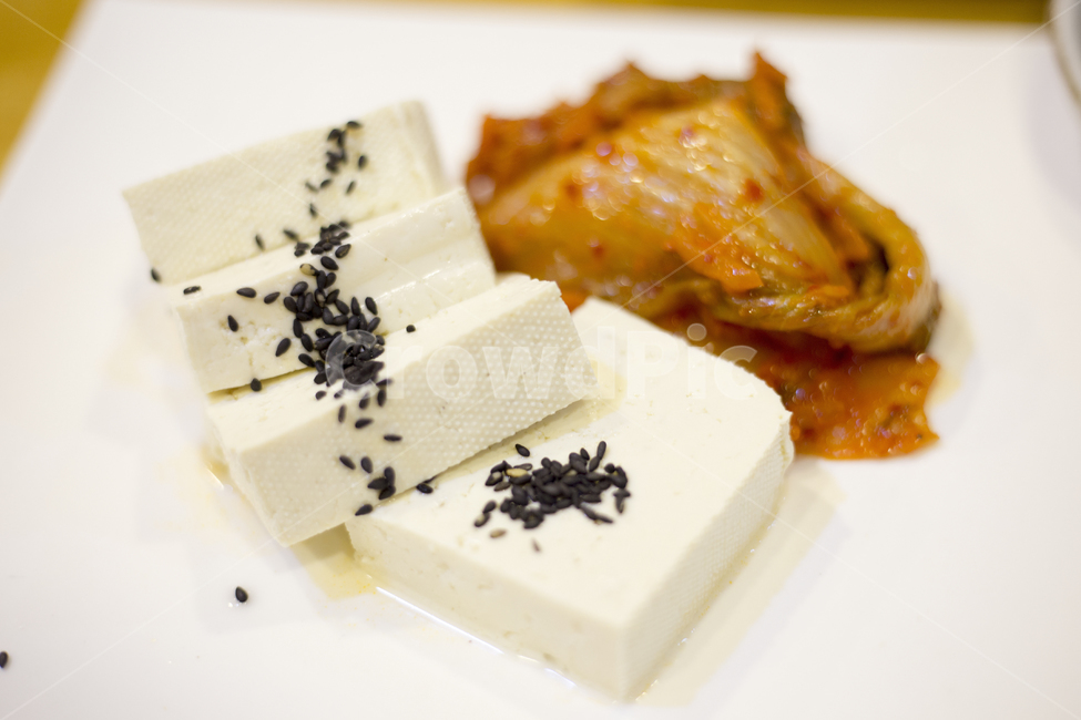 두부김치,술안주,음식,푸드,food,tofuwithstirfriedkimchi,beancurd,accompanimenttoadrink,음식,식재료,요리,food,cook,meal,dishes,food reserves,한식,한국음식,한국요리,korean food,korean dishes,korean meal,korean cook
