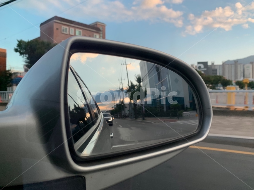 배경,감성,거울,사이드미러,자동차,automobile,car,차