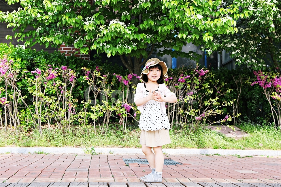 여자아이,아이,어린이,사람,배경,자연,풍경