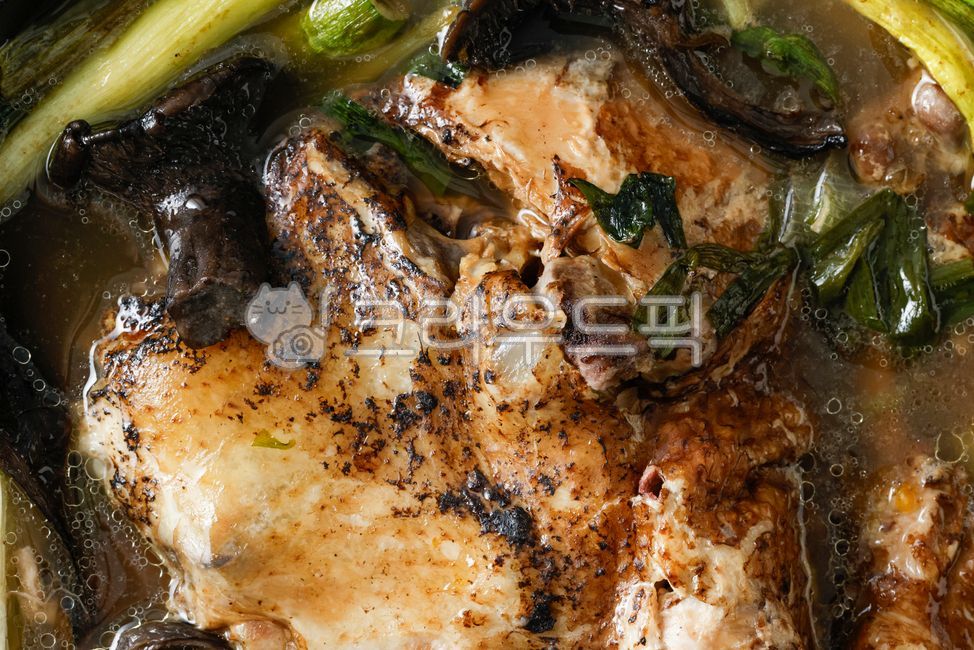 Baeksuk,Samgyetang,Neungi Baeksuk,Chicken,Meat,Traditional Food,Korean Food,Food,Cooking,Ingredients,Delicious,Health Food,Meal,Close-up,Korean Food,Plate,Bowl,Fresh,food,cook,meal,delicious,plate,bowl,close-up,dish,koreanfood