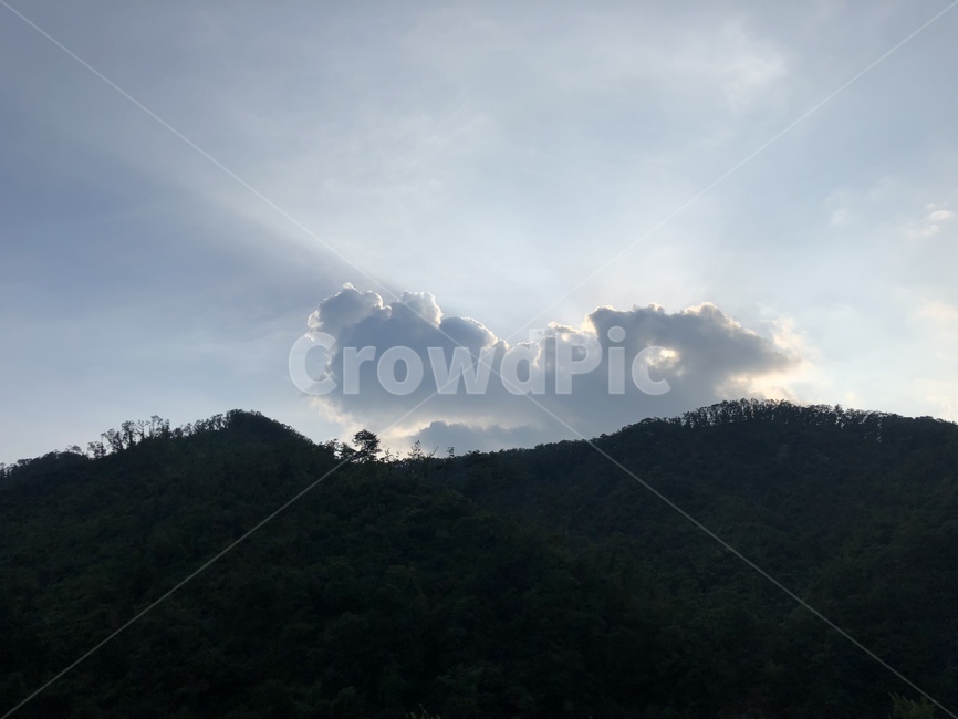 하늘,빛,자연,산,구름,자연,풍경,nature,landscape,weather,날씨,outdoors,옥외,cumulus,적운,cloud,sky