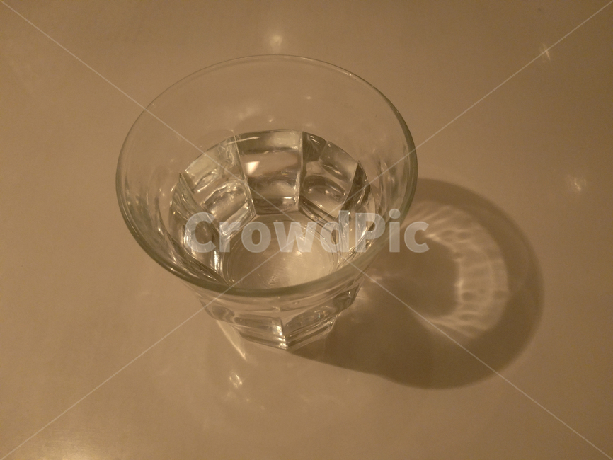 물컵,투명한,빛,물,컵,빛나는,그림자,유리컵
