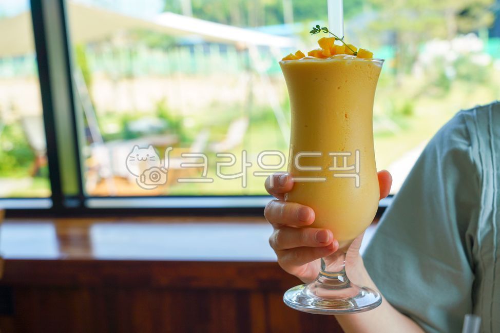 Fruit,fruit juice,fruit,Juice,juice,mango juice,drink,mango,fresh fruit,dessert,imported fruit,beverage,tropical fruit