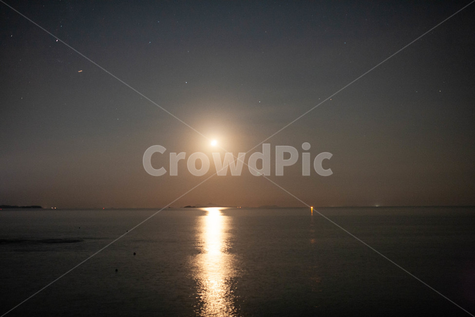 달,월몰,바다,밤,하늘,moonset,자연,풍경,nature,landscape,flare,플레어,light,빛,outdoors,옥외