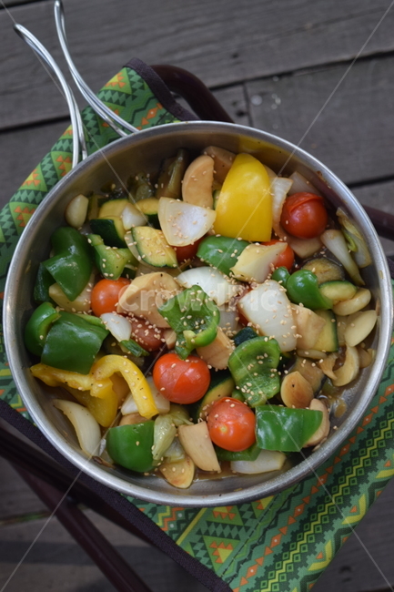 캠핑요리,캠핑,요리,야채볶음,피망,방울토마토,음식,식재료,요리,food,cook,meal,dishes,food reserves
