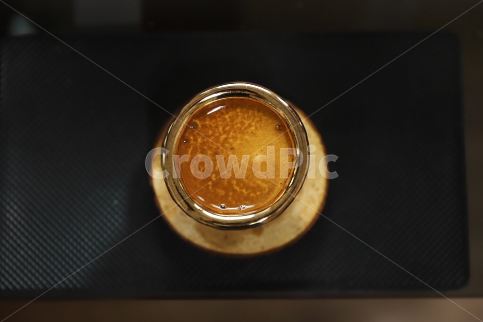 커피,가을,가을느낌,홈카페,에스프레소,아메리카노,커피한잔,힐링,휴식,음료수,drink,beverage,커피,카페,coffee,cafe
