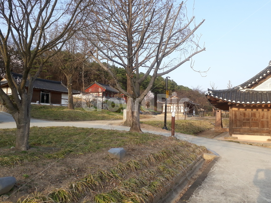 minor acidity,Hanok,Buyeo National Museum,grant,Baekje Cultural Complex