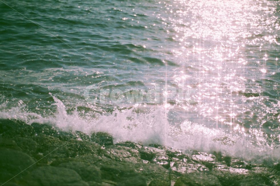 여름바다,바닷가,파도,물살,물결,바다,여름,빛,자연,water,nature,sea,outdoors,옥외,물,ocean,대양,자연,풍경,nature,landscape