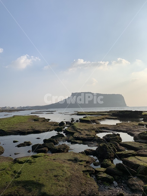 제주도,광치기해변,성산일출봉,이끼,오전,자연,바다,하늘,구름