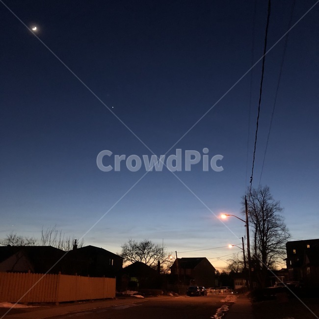 마을,길,road,street,노을,달,moon,하늘,sky,가로등