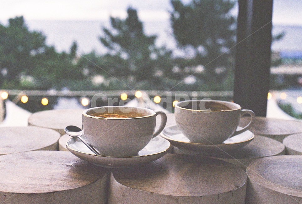 pottery,도기류,saucer,받침접시,커피,카페,cafe,도자기,컵,커피잔,커피컵,차,tea,커피,카페,coffee,cafe,감성,sensible,feeling