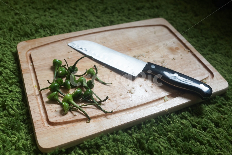 고추,야채,요리,칼,도마,food,vegetable,green,fresh,tomato,pepper,healthy,vegetables,ingredient,cooking,salad,diet,raw,organic,vegetarian,meal,white,board,onion,red,isolated,cook,freshness,cuisine,cutting,kitchen,knife,cut,음식,식재료,요리,food,cook,meal,dishes,food reserves,채소,야채,vegetables