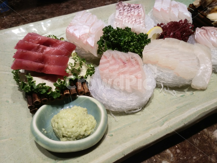 음식,요리,생선회,접시,붉은색,해산물,생선,fish