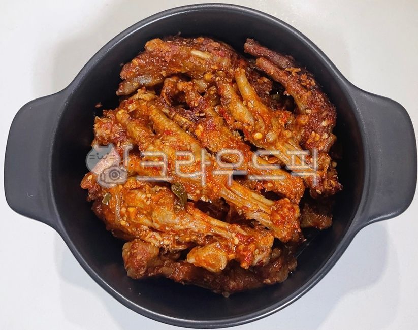chicken,Chicken dishes,Buldakbal,Spicy,snack,Midnight Snack,whole chicken feet,stirfried dishes,ingredients,cooking,spicy food,Chicken feet dish,Drink snacks,Stirfried chicken feet,cook,spicy,food,meal,chicken feet,dish,stirfry