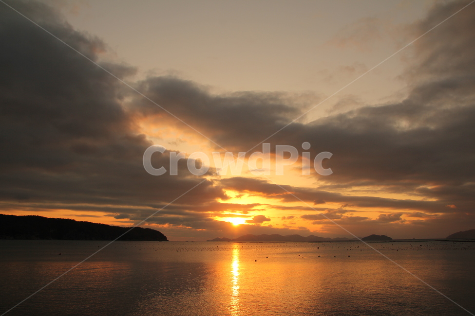 일출,해돋이,일출명소,완도군,정도리구계등,구계등일출,완도자갈마당일출,해,sun,sunrise,자연,풍경,nature,landscape,outdoors,옥외,sunset,일몰,red sky,붉은 하늘,sky,하늘,dusk,황혼,dawn,새벽,sunlight,햇빛