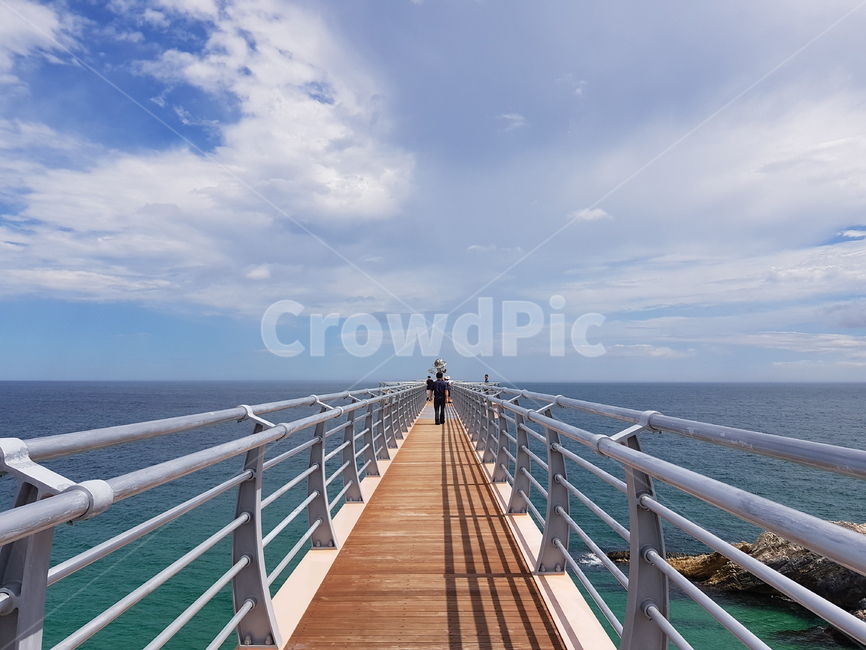 울진,스카이워크,바다,하늘,신비로움,구름,풍경,희망찬,자연,풍경,nature,landscape,railing,난간,water,물,handrail,banister
