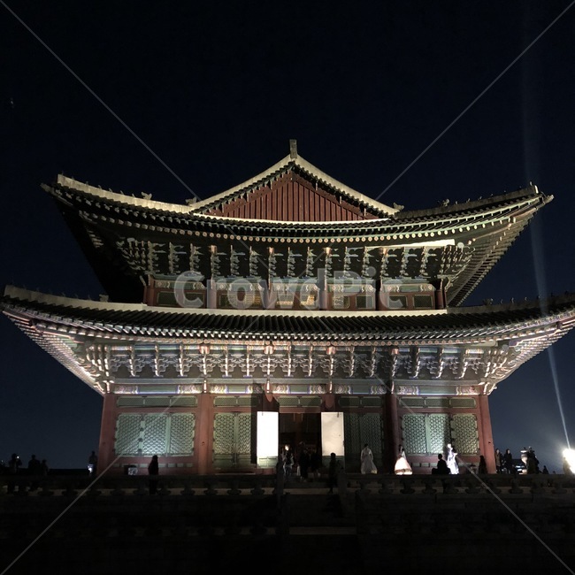 경복궁,야경,한옥,배경,야간경복궁,야경,밤,풍경,nightscape,night,landscape,한국전통,한국문화,korean traditional,korean culture,랜드마크,landmark,tourist attraction,한국랜드마크,한국관광지,한국명소,korea landmark,korea tourist attraction,건축물,건물외관,exterior,building,structure,architecture,construction,pagoda,탑,worship,예배,건물,shrine,신사