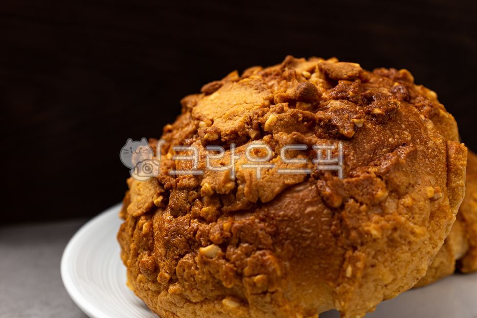 close up,bread,butter,ingredient,Soboro bread,cookie,snack,peanut butter,Soboro,food,meal,dessert,flour,grocery,Food Ingredients,ingredients,crunchy,peanut,sweet,sugar