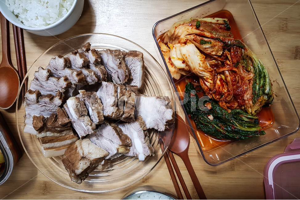 수육,요리,밥상,집밥,김치,고기,육류,육고기,보쌈,동파육,cook,kimchi,한식,koreafood,음식,식재료,요리,food,cook,meal,dishes,food reserves,한식,한국음식,한국요리,korean food,korean dishes,korean meal,korean cook